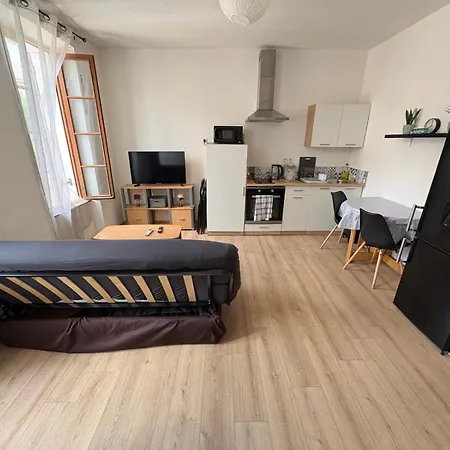 T2 Avec Balcon Proche Centre-ville Narbonne