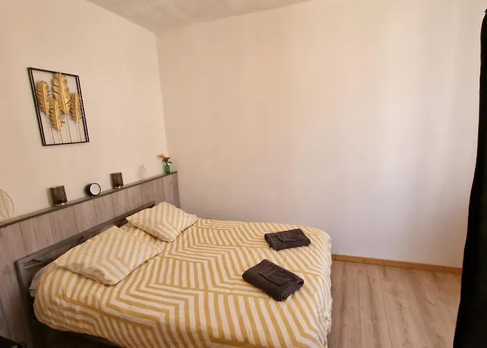T2 Avec Balcon Proche Centre-ville Apartamento Narbona