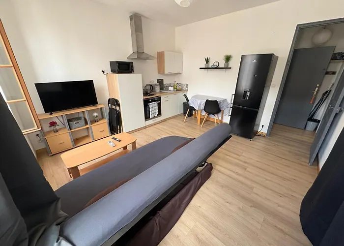 Apartamento T2 Avec Balcon Proche Centre-ville *